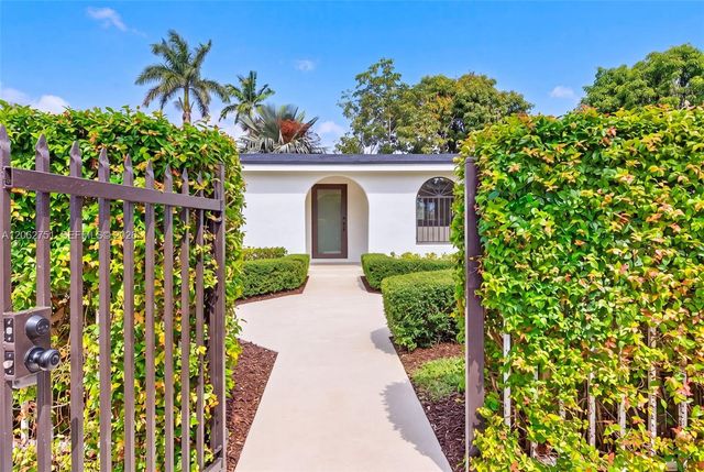 6514 SW 107th Pl, Miami, FL 33173