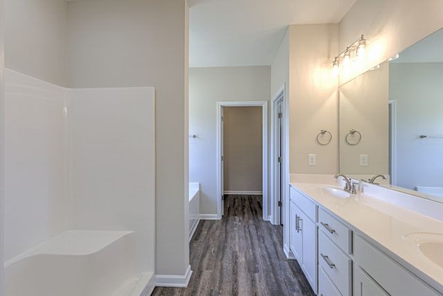 41 Bartow St, Decherd, TN 37324