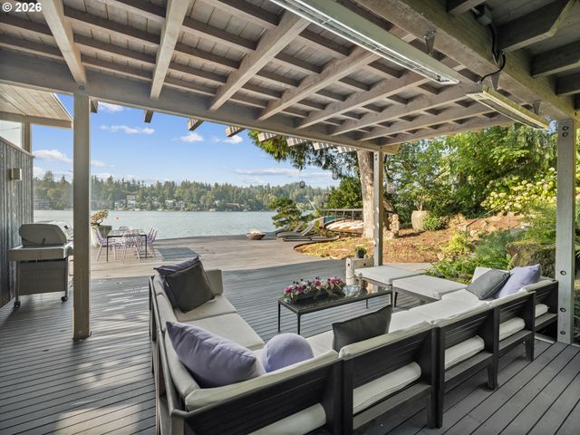 2707 SOUTHSHORE Blvd, Lake Oswego, OR 97034