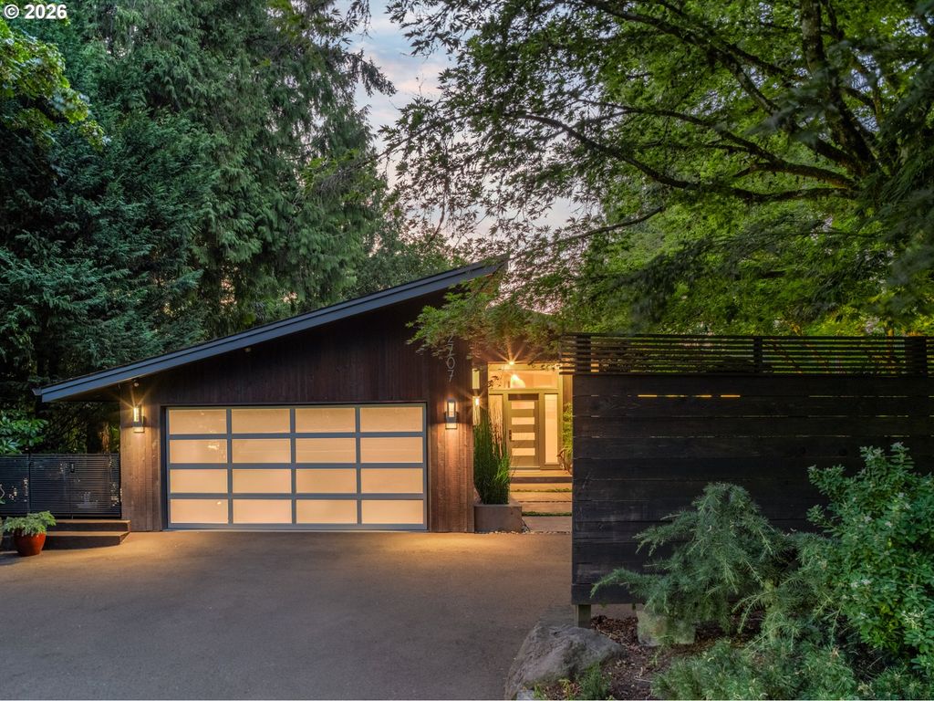 2707 SOUTHSHORE Blvd, Lake Oswego, OR 97034