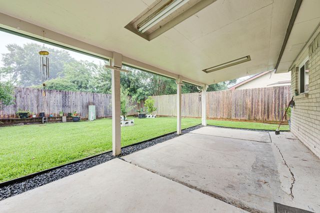 2507 Maple Tree Court, Stafford, TX 77477