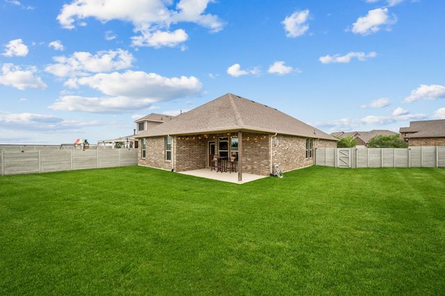 2412 Blackrail Court, Argyle, TX 76226