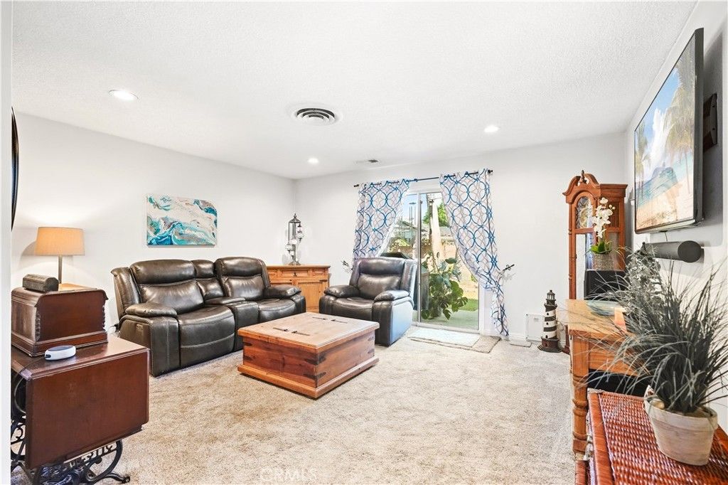 23951 Vanowen Street, West Hills, CA 91307 — photo 4