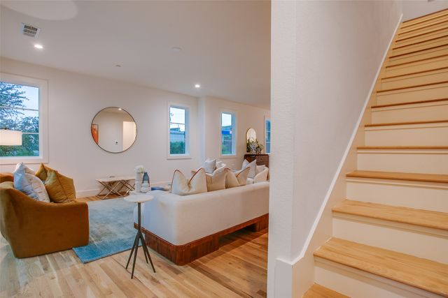 7207 Gaston Avenue 906, Dallas, TX 75206