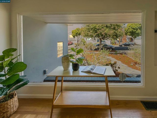 630 27Th St, Richmond, CA 94804