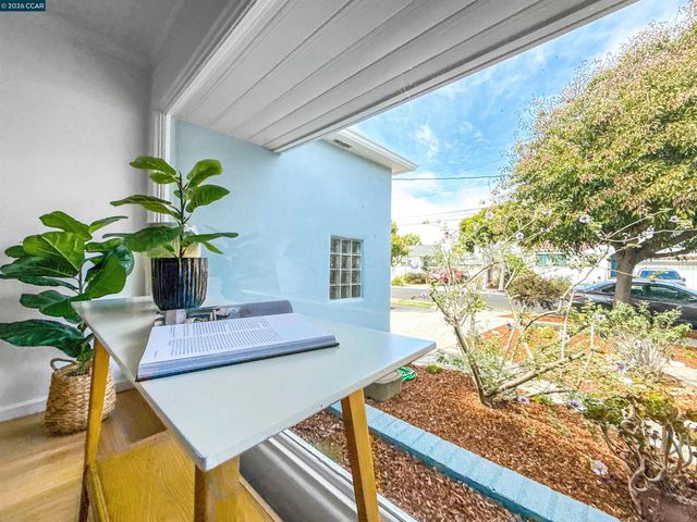 630 27Th St, Richmond, CA 94804