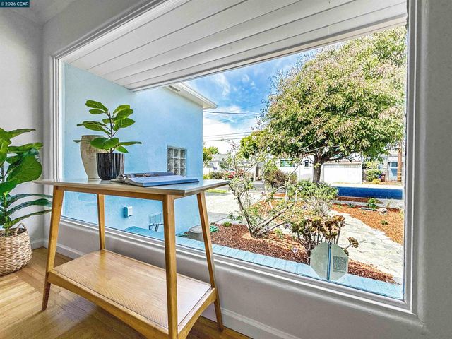 630 27Th St, Richmond, CA 94804