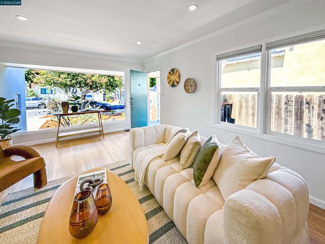 630 27Th St, Richmond, CA 94804