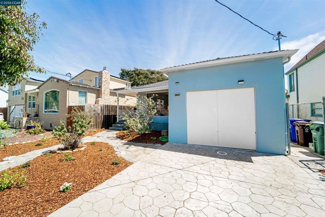 630 27Th St, Richmond, CA 94804