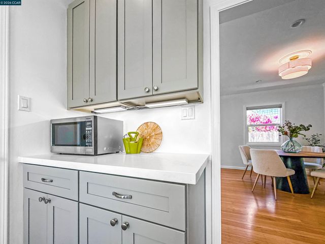 630 27Th St, Richmond, CA 94804