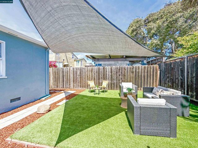 630 27Th St, Richmond, CA 94804