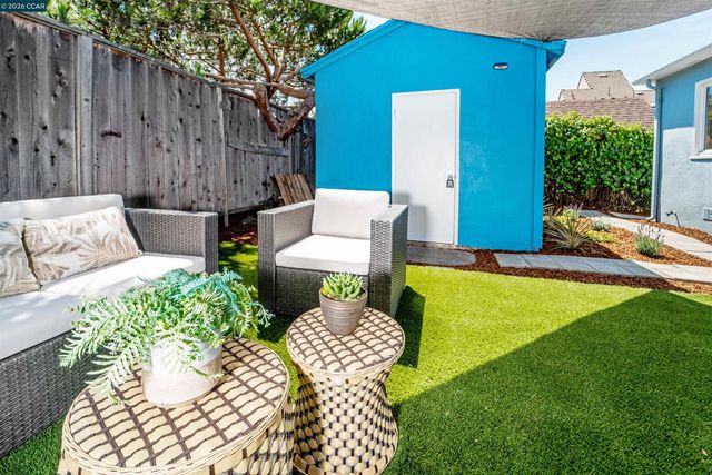 630 27Th St, Richmond, CA 94804