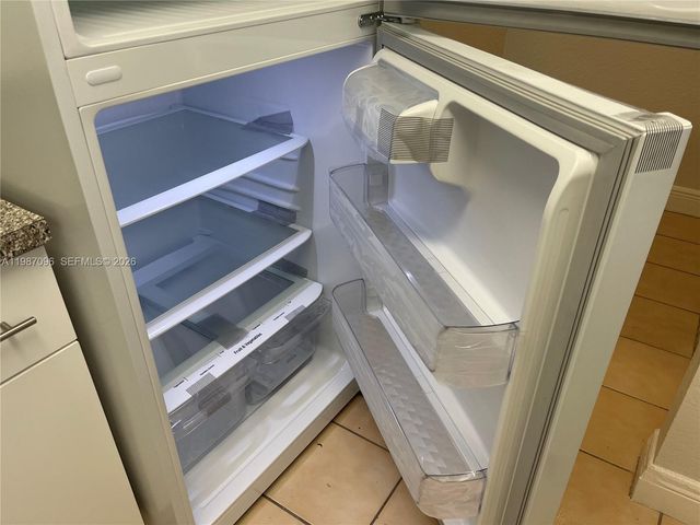 17255 SW 95th Ave 114, Palmetto Bay, FL 33157