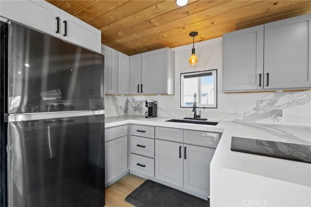 12149 Indiana Ave 18, Riverside, CA 92503