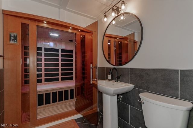 7805 Overton Drive, Mentor, OH 44060