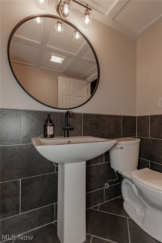 7805 Overton Drive, Mentor, OH 44060