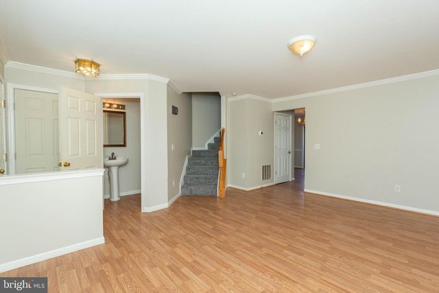 858 MARQUETTE DR, Martinsburg, WV 25401