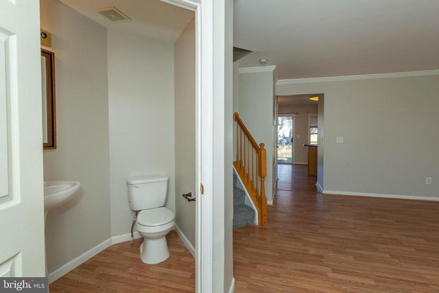 858 MARQUETTE DR, Martinsburg, WV 25401