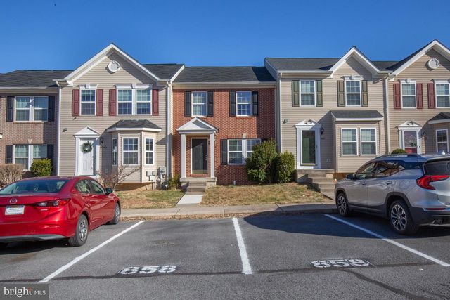 858 MARQUETTE DR, Martinsburg, WV 25401