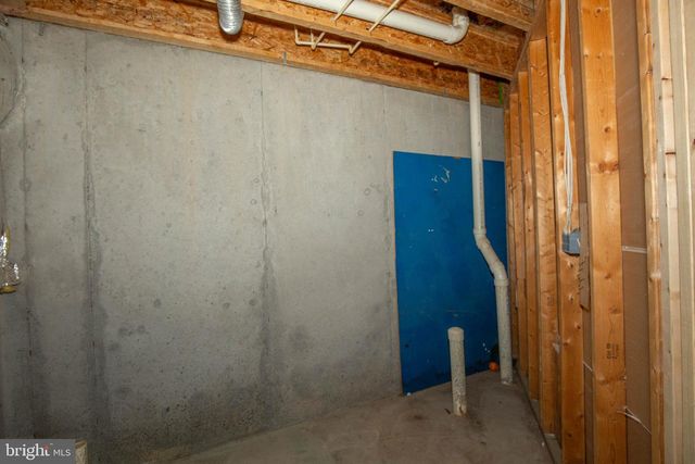 858 MARQUETTE DR, Martinsburg, WV 25401