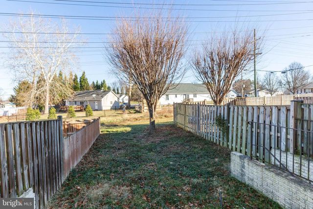 858 MARQUETTE DR, Martinsburg, WV 25401