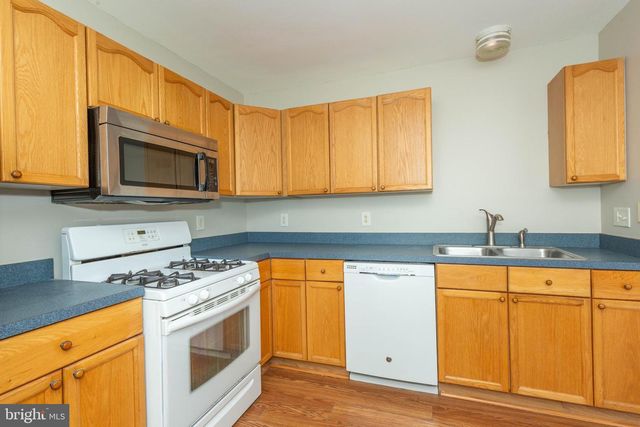 858 MARQUETTE DR, Martinsburg, WV 25401