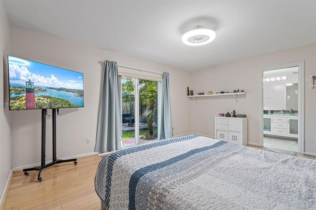 10941 W Broward Blvd, Plantation, FL 33324