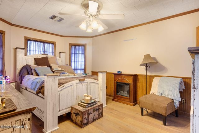 2300 Claude Leblanc Road, New Iberia, LA 70560