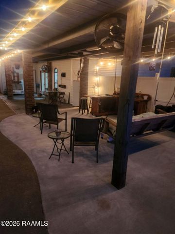 2300 Claude Leblanc Road, New Iberia, LA 70560