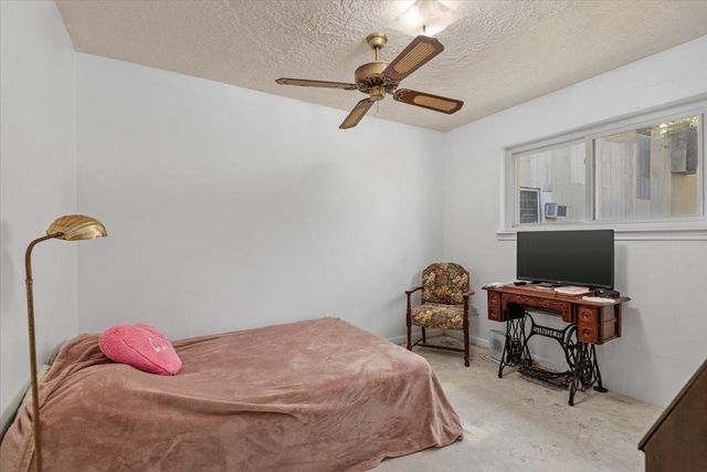 504 Catfish Lane, Conroe, TX 77384