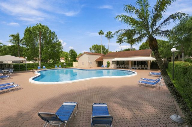 2768 CARAMBOLA Circle S 302, Coconut Creek, FL 33066