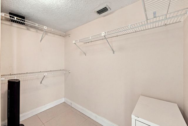 2768 CARAMBOLA Circle S 302, Coconut Creek, FL 33066