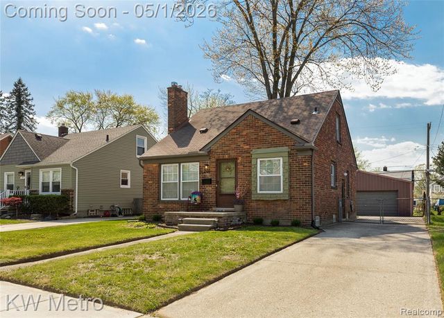 201 N Rembrandt Avenue, Royal Oak, MI 48067