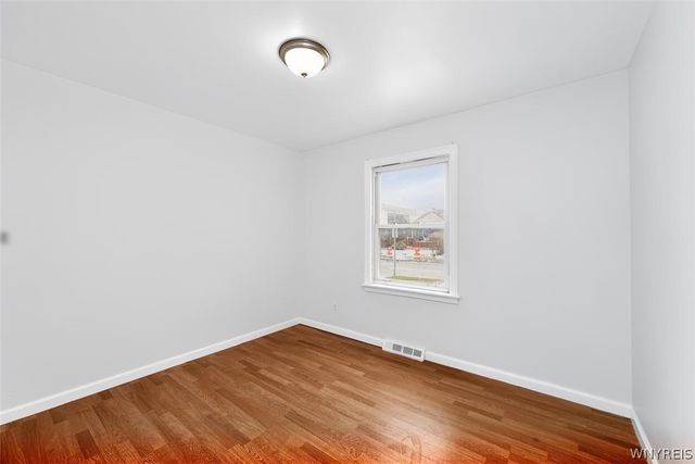 3028 Welch Avenue, Niagara Falls, NY 14303