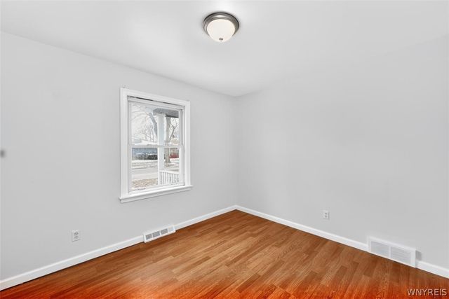 3028 Welch Avenue, Niagara Falls, NY 14303