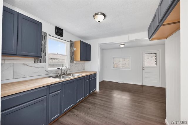 3028 Welch Avenue, Niagara Falls, NY 14303