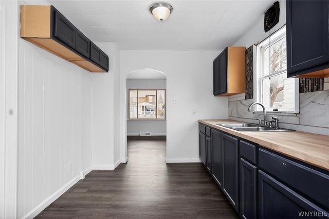 3028 Welch Avenue, Niagara Falls, NY 14303