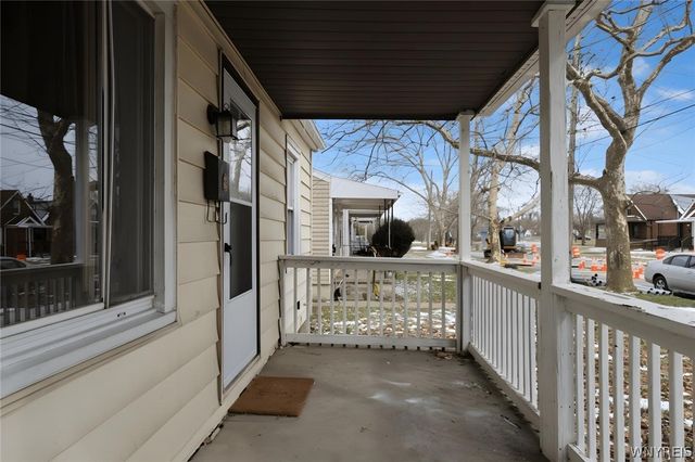 3028 Welch Avenue, Niagara Falls, NY 14303