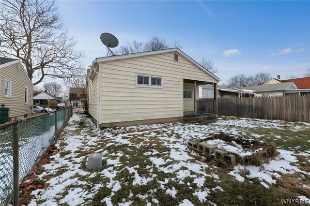 3028 Welch Avenue, Niagara Falls, NY 14303