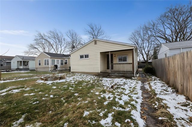 3028 Welch Avenue, Niagara Falls, NY 14303