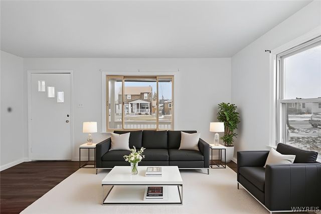 3028 Welch Avenue, Niagara Falls, NY 14303