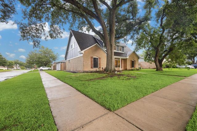 2931 Meadowview Drive, Missouri City, TX 77459