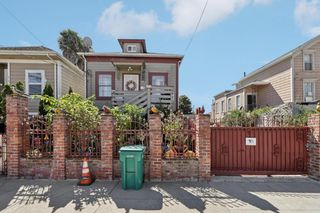 2745 E 10th Street, Oakland, CA 94601