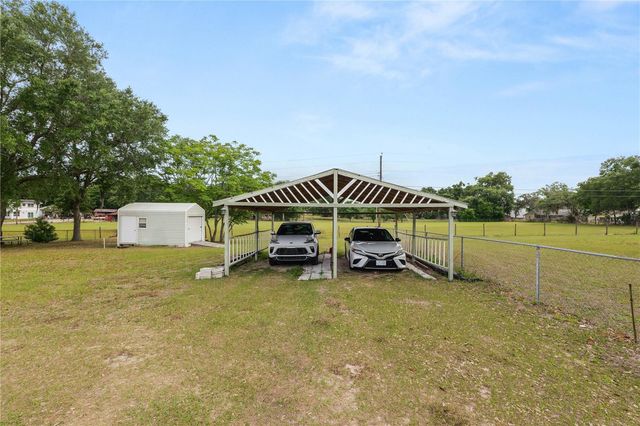 1052 LAMP POST LANE, Lakeland, FL 33809
