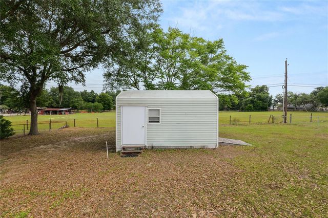 1052 LAMP POST LANE, Lakeland, FL 33809
