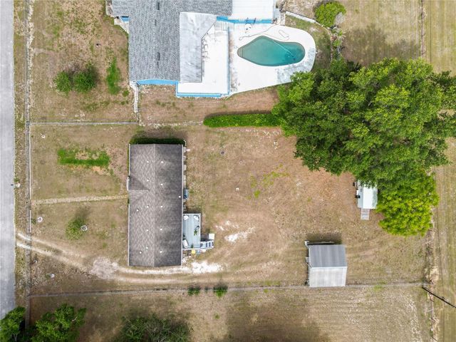 1052 LAMP POST LANE, Lakeland, FL 33809