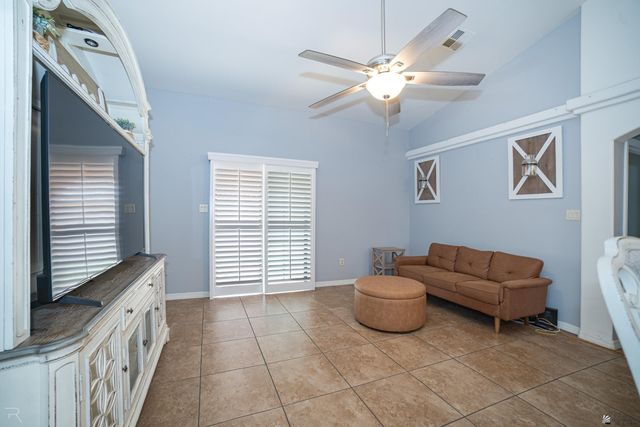 517 E 13 Pl, Somerton, AZ 85350