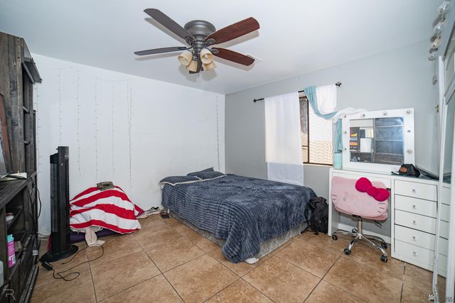 517 E 13 Pl, Somerton, AZ 85350