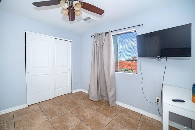 517 E 13 Pl, Somerton, AZ 85350