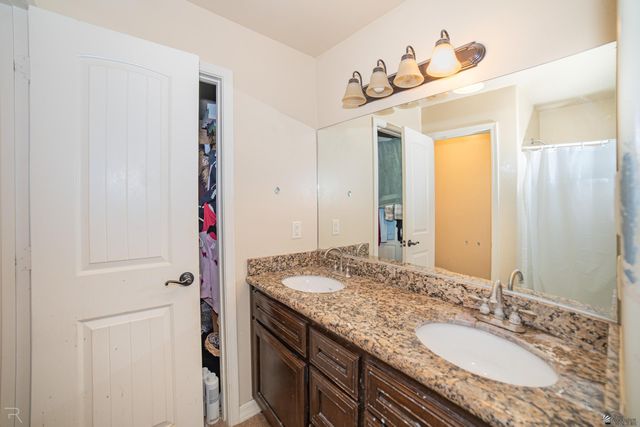 517 E 13 Pl, Somerton, AZ 85350